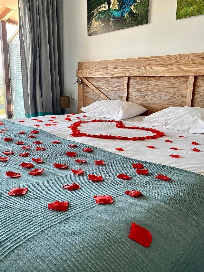 Hotel Carre Noir Porto-Vecchio  Ngoại thất bức ảnh